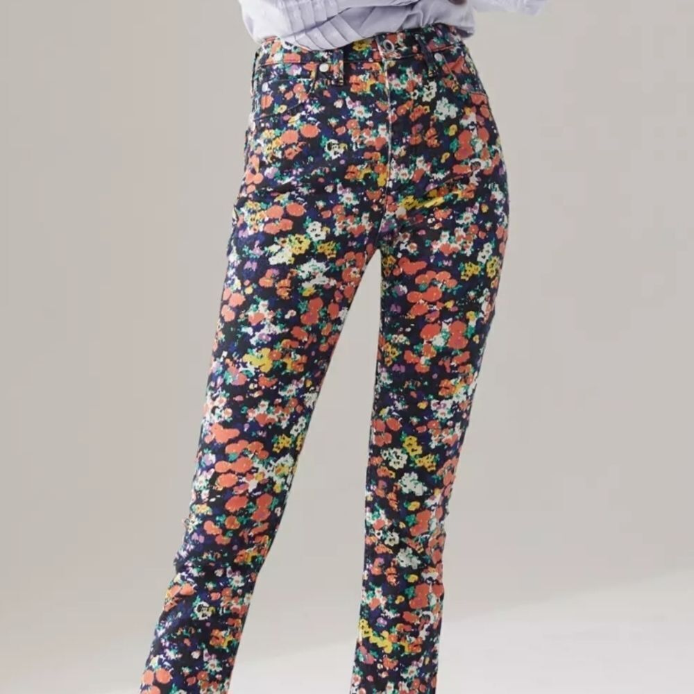 Anthropologie Maeve Gardenia Floral Multicolor Jeans